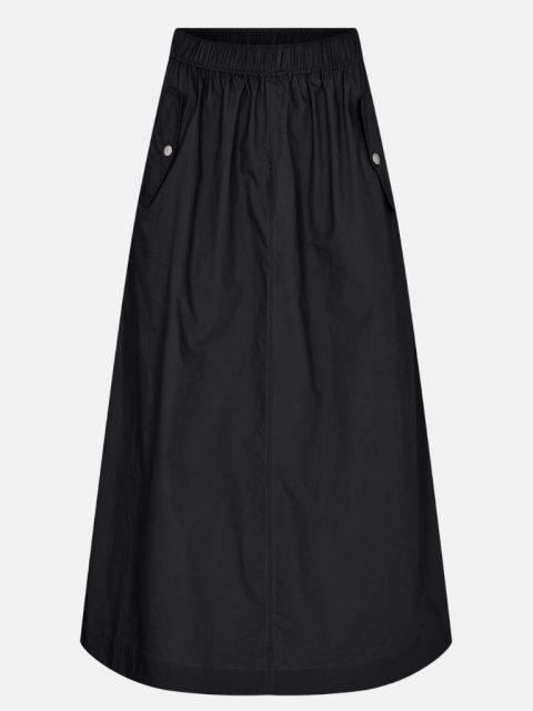 Langes Jupe in Schwarz mit Naht in der Mitte und zwei Seitentaschen. Jupe hat A-Form