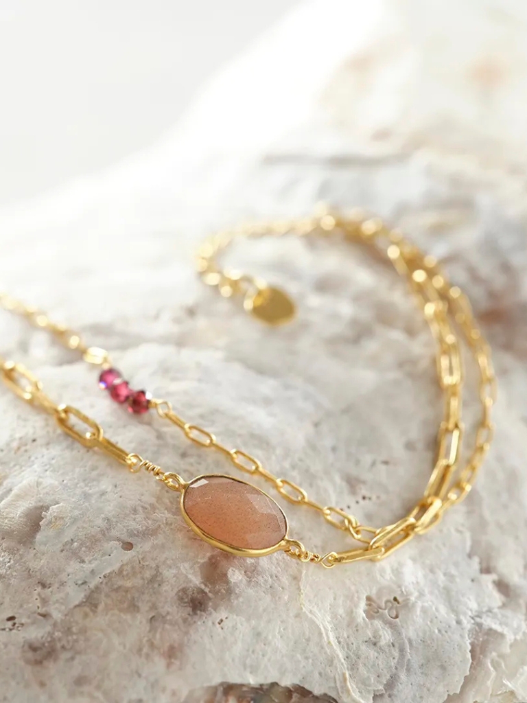 Armband - Affinity Peach Moonstone Garnet, Gold – Bild 3