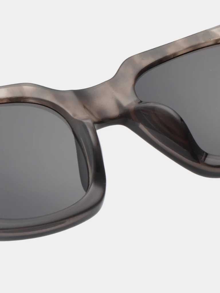 Sonnenbrille - Nancy, Coquina / Grey Transparent – Bild 5
