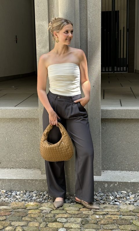 Summer Style in Soft Beige