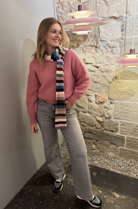 colourful and cozy autumn outfit
