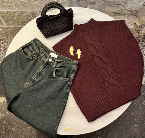 City stroll outfit