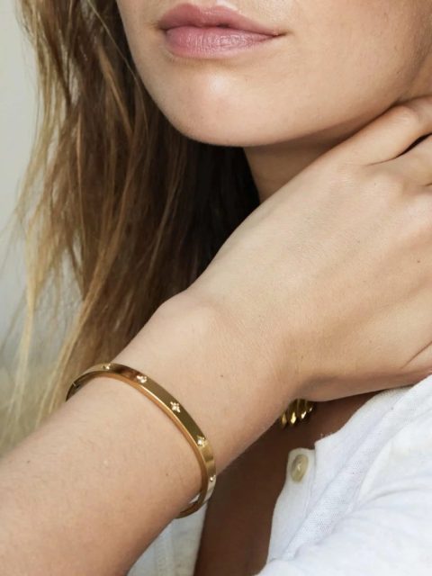 Alternative view of Armband - Oval Goldplated Bangle With Strass