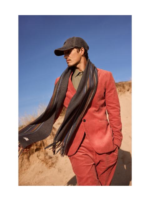 Alternative view of Kappe - Sigrids, black