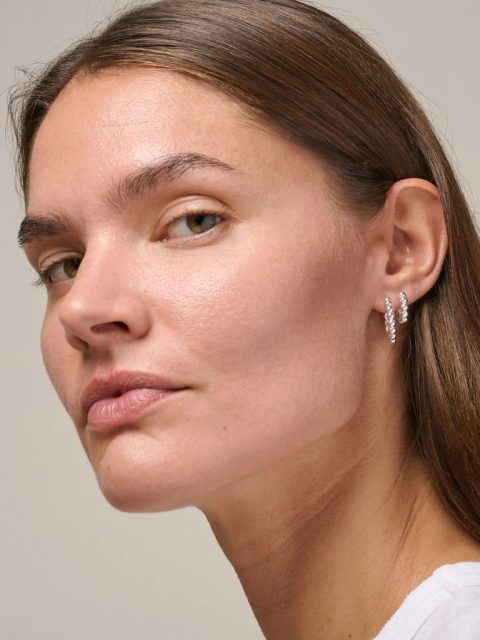 Alternative view of Ohrringe - Hoops Ball Large, Silber