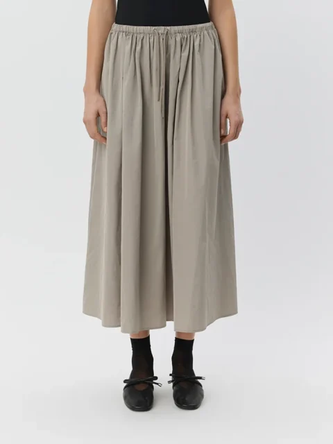 ss_juneausw_midi-skirt-dusty-green2