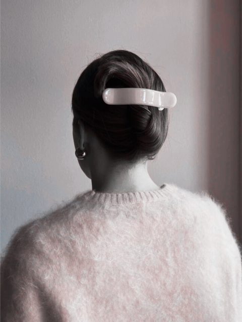 Alternative view of Haarspange - June Flat Claw, Oyster White