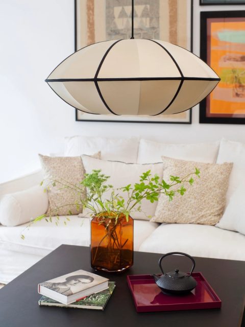 Alternative view of Tablett - Lack, 20x20, Beetroot