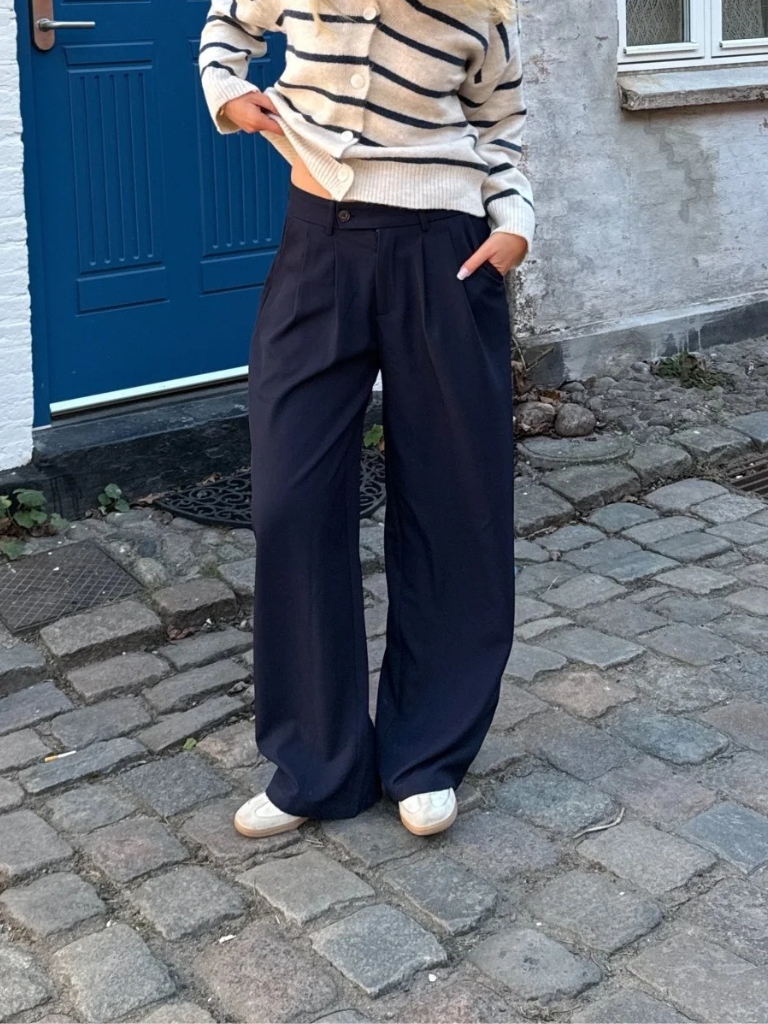 Hose - Nora, Dark Blue