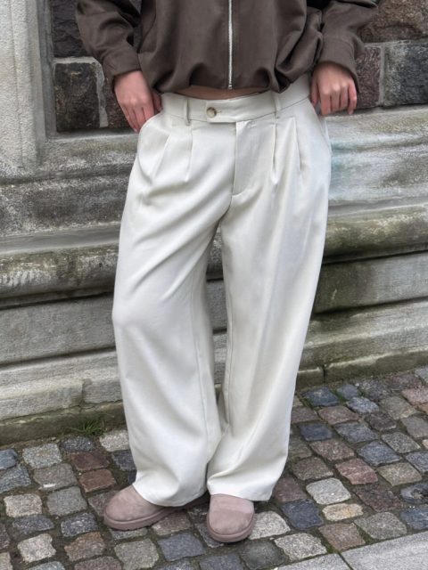 Hose - Nora, Foam White