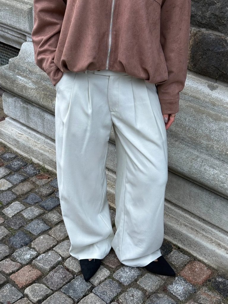 Hose - Nora Petit, Foam White