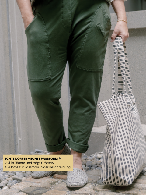 Alternative view of Hosen - Frederikke Baggy, Liquorice