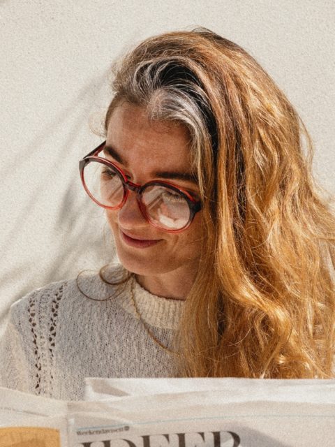 Alternative view of Brille - Reading Diva, Ruby