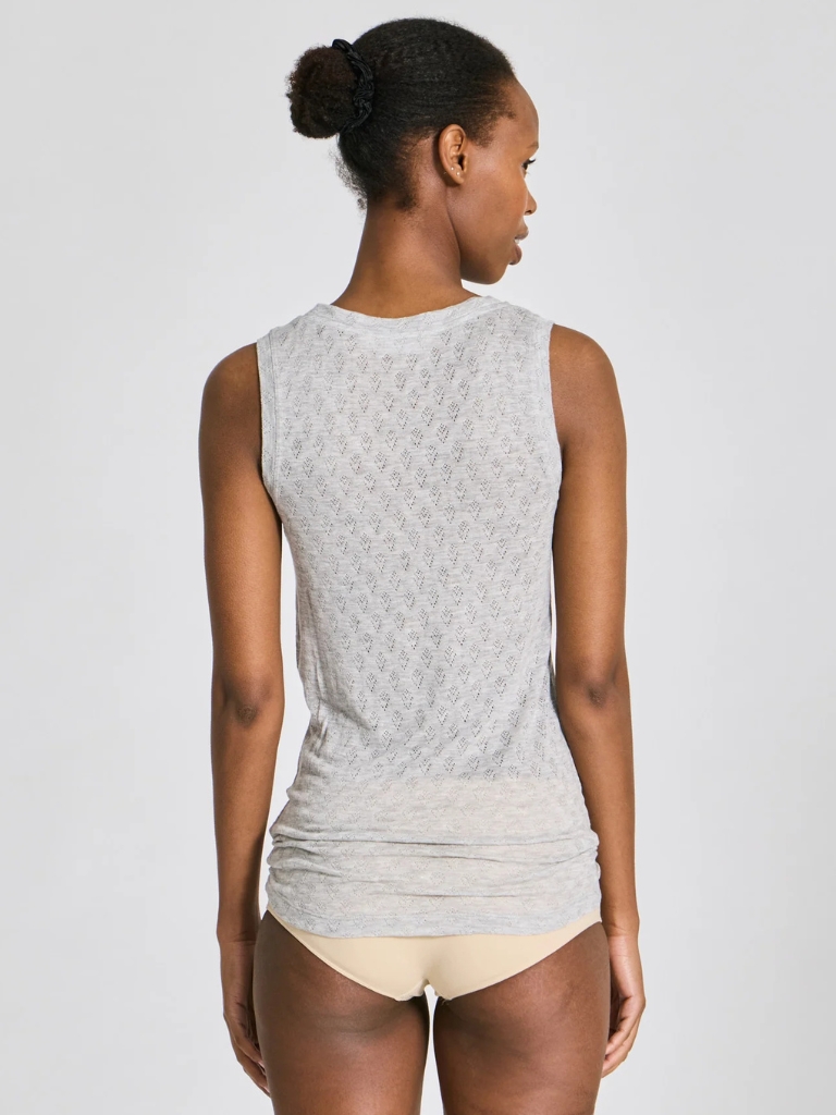 Top - Ottelia V-neck S’less Silk, Light Grey Melange – Bild 2